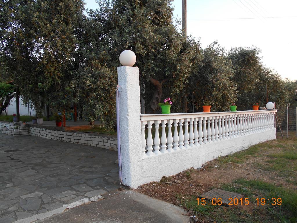 Doukas Hotel Скала-Рахониу Екстериор снимка