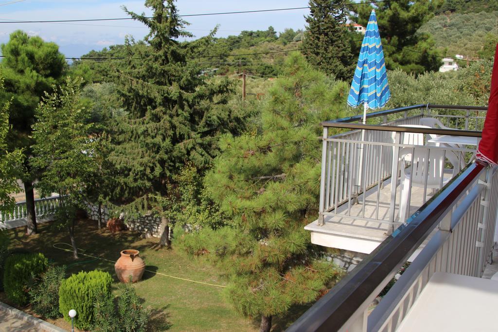 Doukas Hotel Скала-Рахониу Екстериор снимка