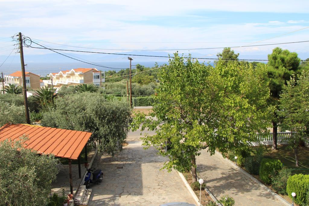 Doukas Hotel Скала-Рахониу Екстериор снимка