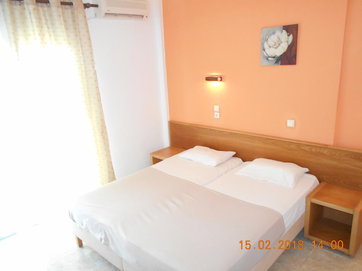 Doukas Hotel Скала-Рахониу Екстериор снимка