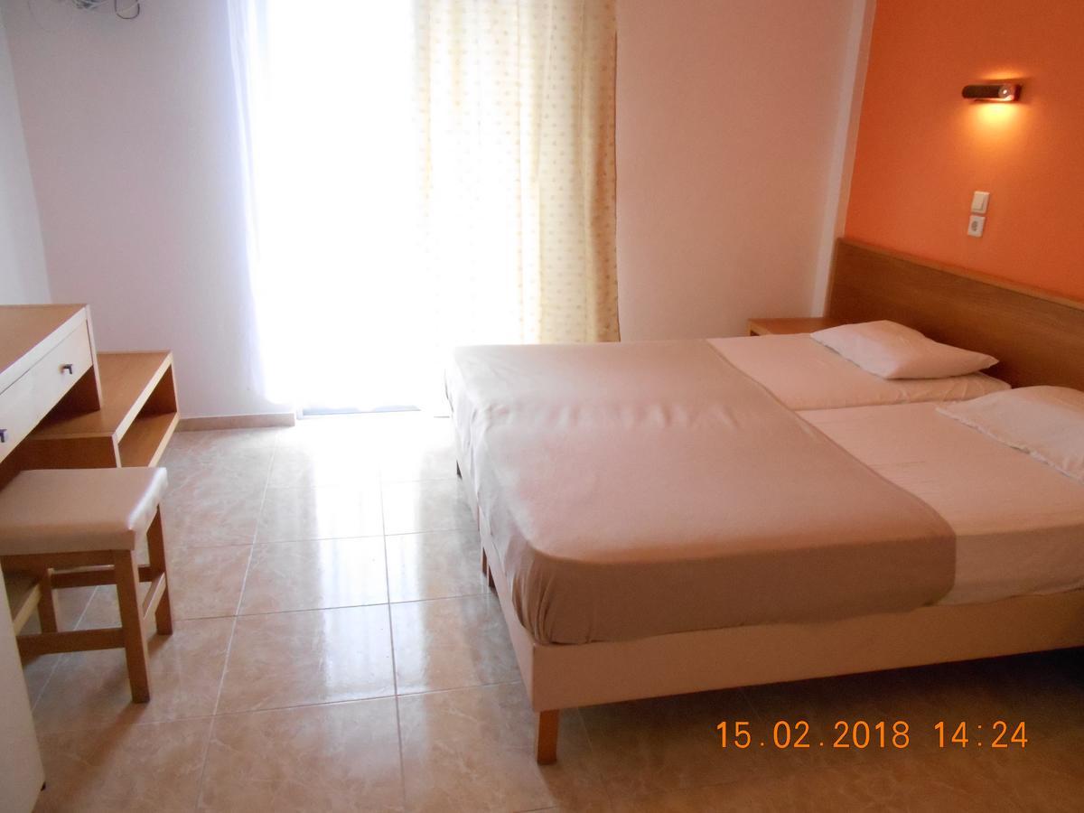 Doukas Hotel Скала-Рахониу Екстериор снимка